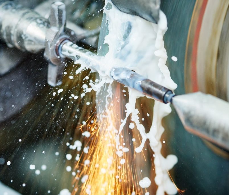 Metal Yüzey İşleme İşlemleri: Boyama, Kaplama ve Kaplamaların Özellikleri